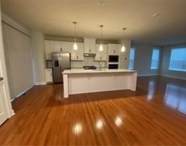 141 Laurel Place Lane - Photo Thumbnail 5