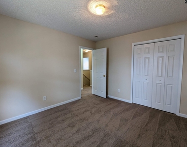 19 Ironwood Way - Photo Thumbnail 24