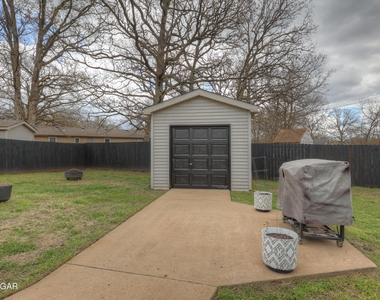 117 W Briarbrook Lane - Photo Thumbnail 23