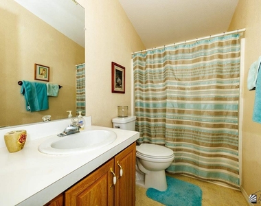 13266 E 51 Ln - Photo Thumbnail 15