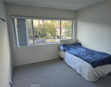 972 E California Boulevard - Photo Thumbnail 17