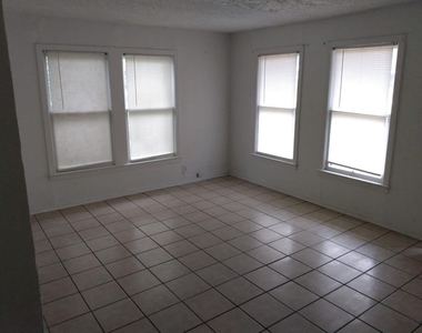 4620 Galveston Street - Photo Thumbnail 4