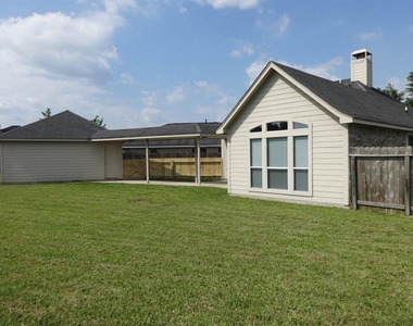 1451 Sand Lake Lane - Photo Thumbnail 13