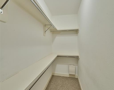 2526 Bevis Street - Photo Thumbnail 31