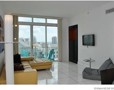 1155 Brickell Bay Dr - Photo Thumbnail 1