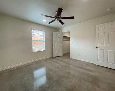 2329 Alterman Dr - Photo Thumbnail 28