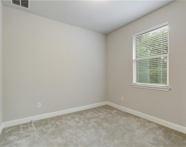 5701 Cougar Dr - Photo Thumbnail 15