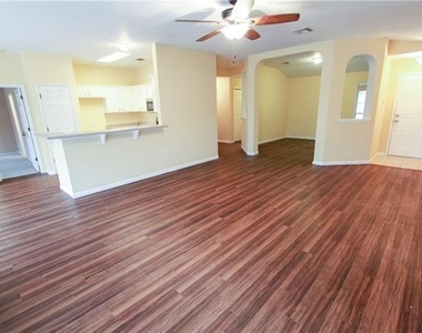 17508 Limpia Creek Dr - Photo Thumbnail 5