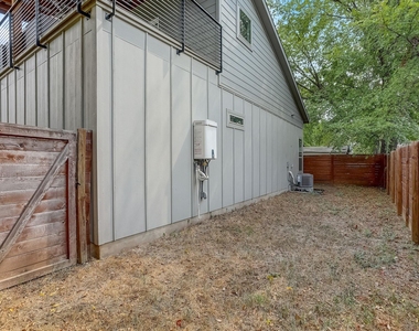 1106 Tillery St - Photo Thumbnail 25