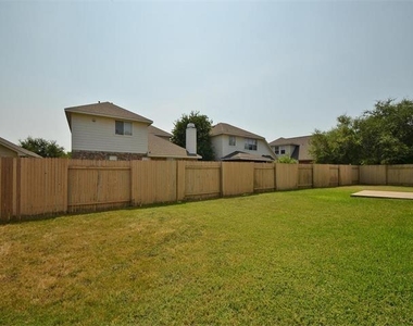 13533 Oregon Flats Trl - Photo Thumbnail 27