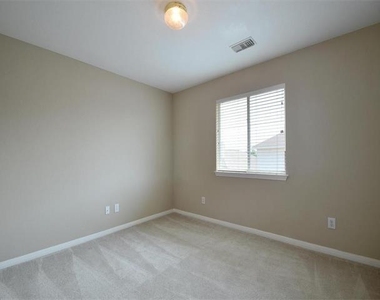 13533 Oregon Flats Trl - Photo Thumbnail 20