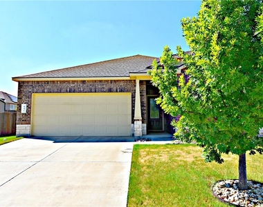 440 Sierra Mar Loop - Photo Thumbnail 1