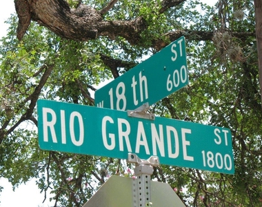 1801 Rio Grande St - Photo Thumbnail 16