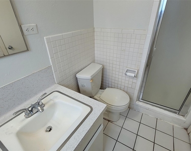 1801 Rio Grande St - Photo Thumbnail 8