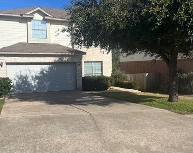 14817 Mistletoe Heights Dr - Photo Thumbnail 1