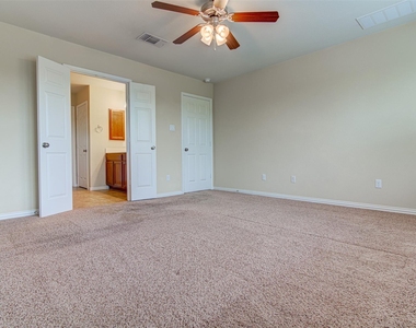 1301 Canopy Creek Way - Photo Thumbnail 12