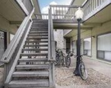 2815 Rio Grande St - Photo Thumbnail 18