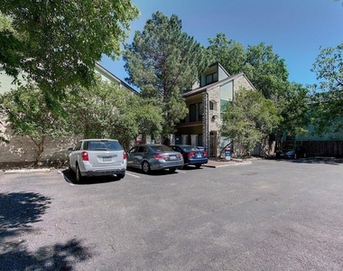 2815 Rio Grande St - Photo Thumbnail 13