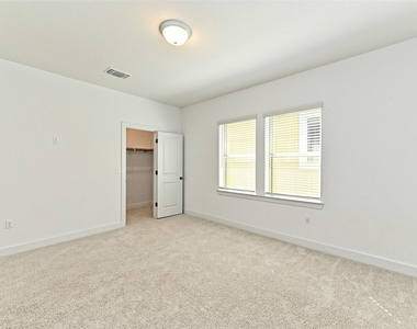 5820 Harper Park Dr - Photo Thumbnail 23