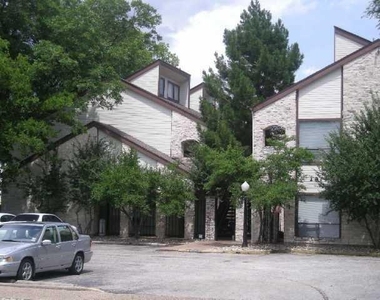 2815 Rio Grande St - Photo Thumbnail 0