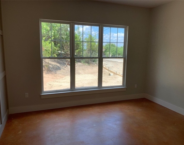 17401 Panorama Dr - Photo Thumbnail 20