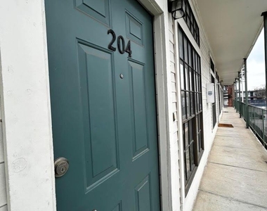 2811 Rio Grande St - Photo Thumbnail 2