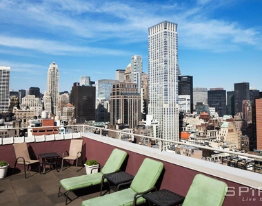 West 34th Street and Broadway  Ave - Photo Thumbnail 6