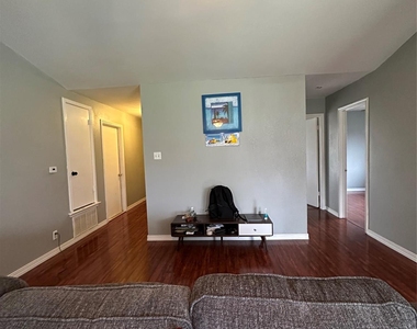 1806 Krizan Ave - Photo Thumbnail 30