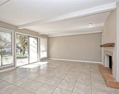 100 Lido Cir - Photo Thumbnail 5