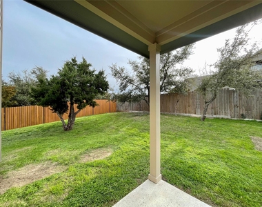 17822 Panorama Dr - Photo Thumbnail 14