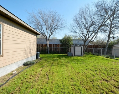 123 Rosedale Ave - Photo Thumbnail 20