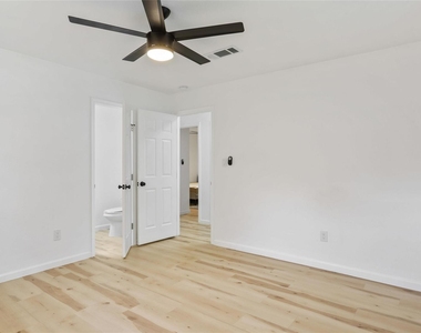 1118 Ebert Ave - Photo Thumbnail 13