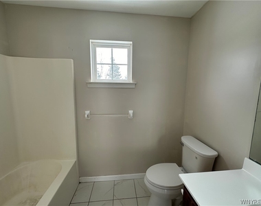 30 Westwind Lane - Photo Thumbnail 18