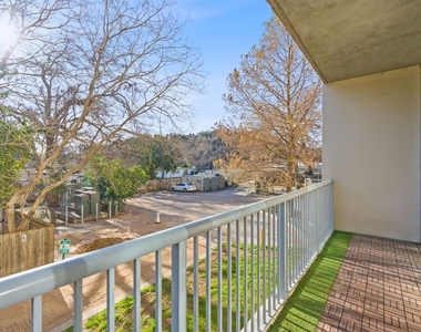 1600 Barton Springs Rd - Photo Thumbnail 18