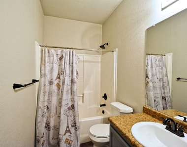 171 Rosedale Ave - Photo Thumbnail 11