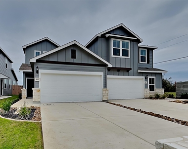 892 Casina Cir - Photo Thumbnail 1