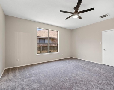 2103 Sage Canyon Dr - Photo Thumbnail 12