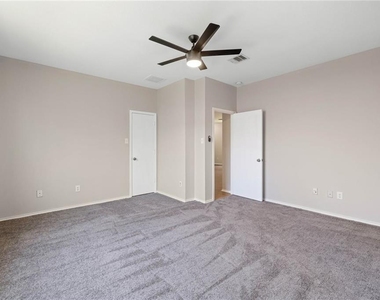 2103 Sage Canyon Dr - Photo Thumbnail 13