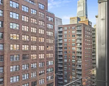 141 East 33rd Street - Photo Thumbnail 11