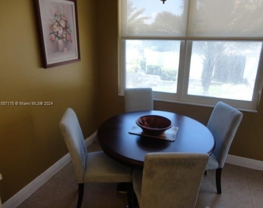 2751 S Ocean Dr - Photo Thumbnail 21