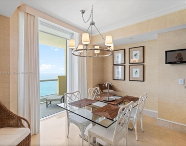 17875 Collins Ave - Photo Thumbnail 12