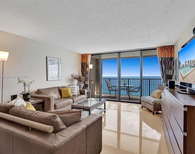 2201 S Ocean Dr - Photo Thumbnail 2