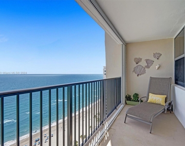 2201 S Ocean Dr - Photo Thumbnail 24