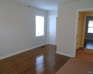 1714 Ballard Drive Se - Photo Thumbnail 11