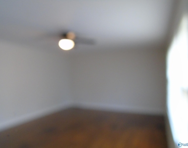 1714 Ballard Drive Se - Photo Thumbnail 14