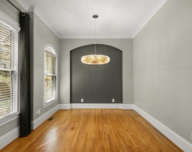 395 Laurent Street Nw - Photo Thumbnail 3