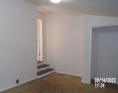 805 Hazard Ave Avenue - Photo Thumbnail 2