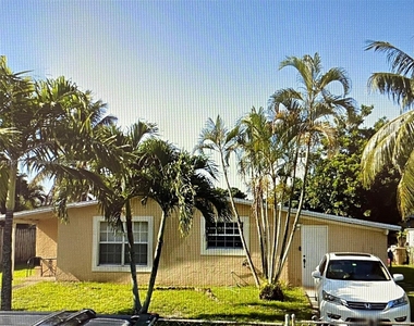 6210 Sw 38th St - Photo Thumbnail 0