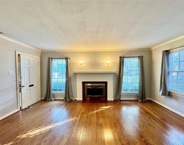 5511 Longview Street - Photo Thumbnail 1