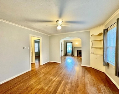 5511 Longview Street - Photo Thumbnail 6